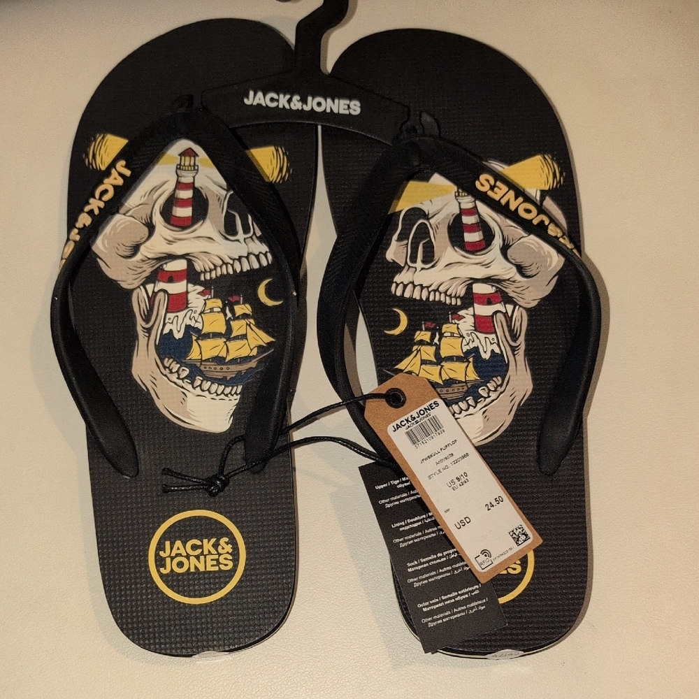 Jack & Jones Black Skull and Ship Flip Flops